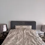 Bright With A Terrace 아파트